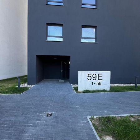 Apartament Z Widokiem Na Stadion Styl Industrialny Jedyny Taki Check In 24 H Познань Экстерьер фото