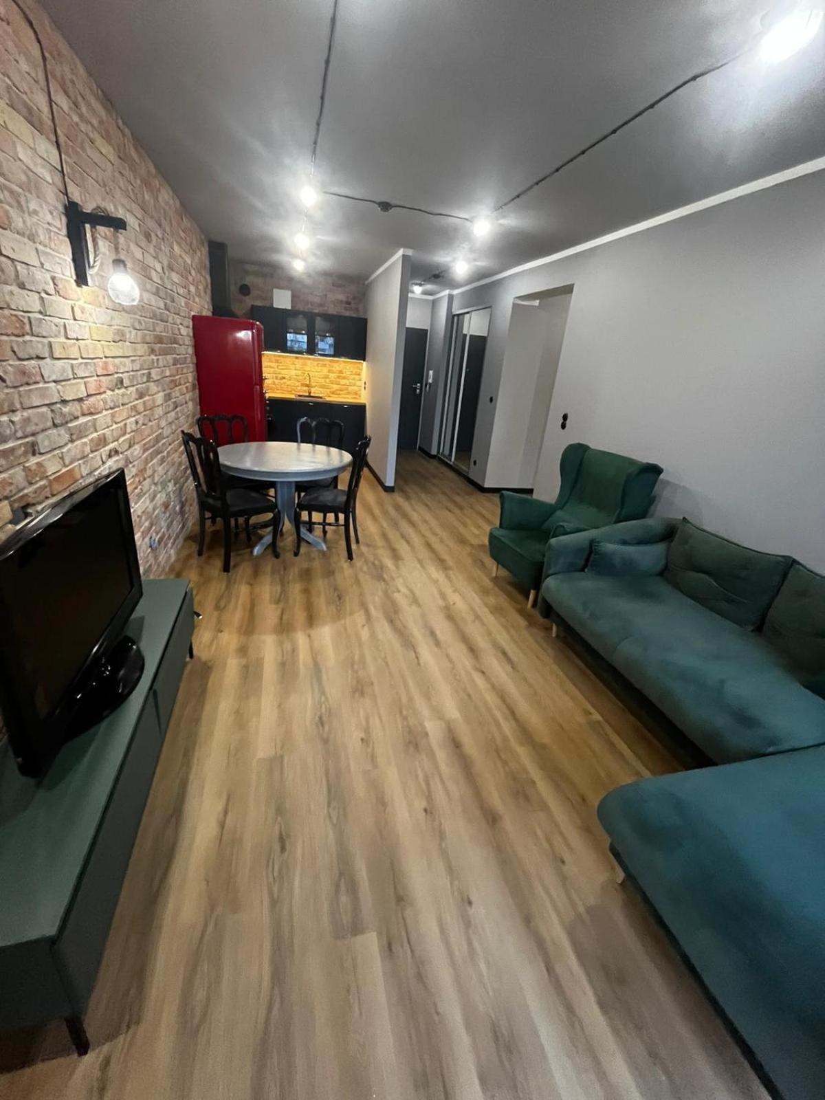 Apartament Z Widokiem Na Stadion Styl Industrialny Jedyny Taki Check In 24 H Познань Экстерьер фото